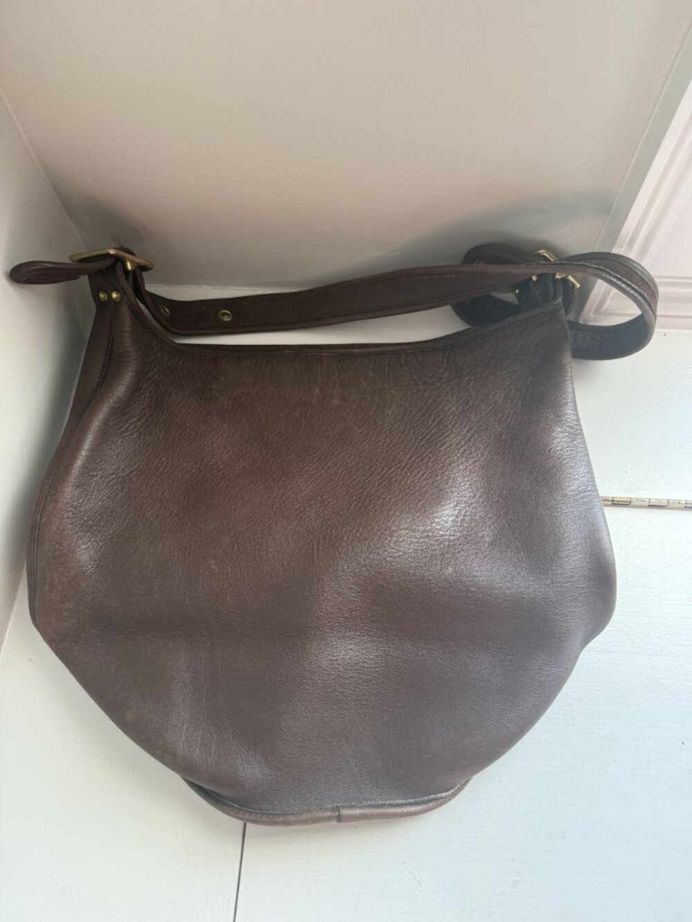 Coach Vintage Brown Leather Bucket Bag Duffel Sac 13" x 14" x 9" [jb] - Picture 3 of 7